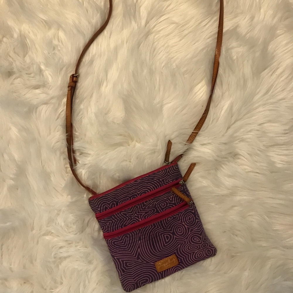 Dooney & Bourke crossbody patterned purse!